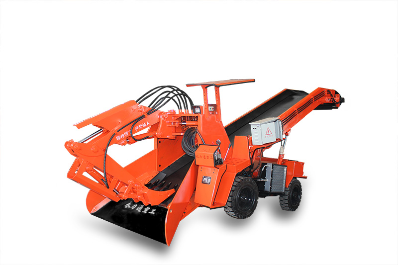 永力通履帶扒渣機，爬坡過坎不費力