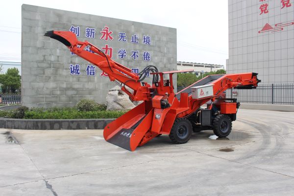 襄陽永力通：只做履帶扒渣機，所以更專業