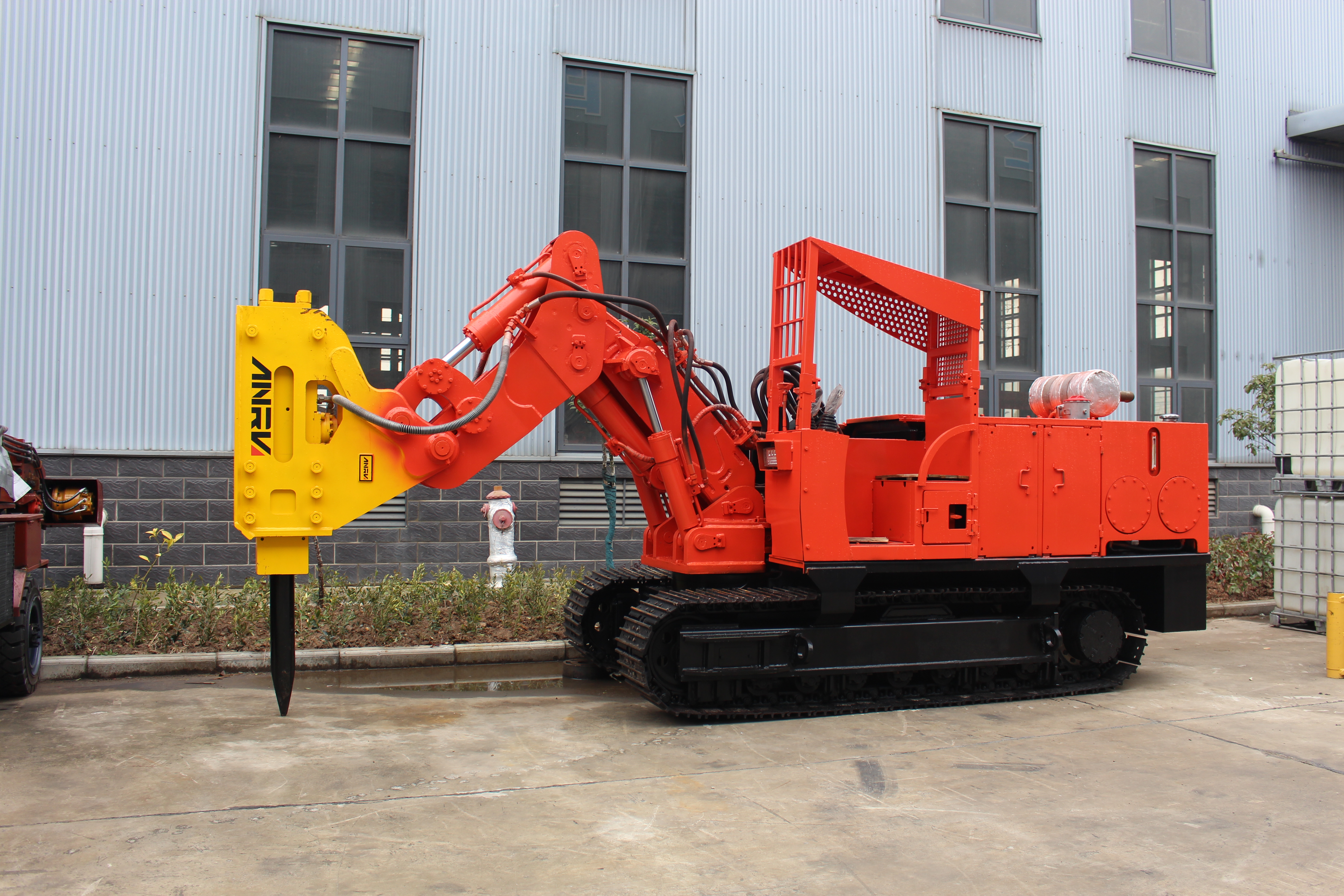 電機啟動電流大跳閘？永力通軟啟動系統，不傷電網！